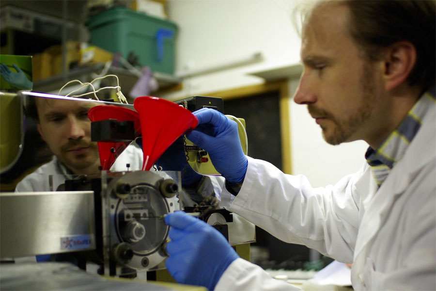 2017年国防创新奖新闻稿，命名为TriboTEX